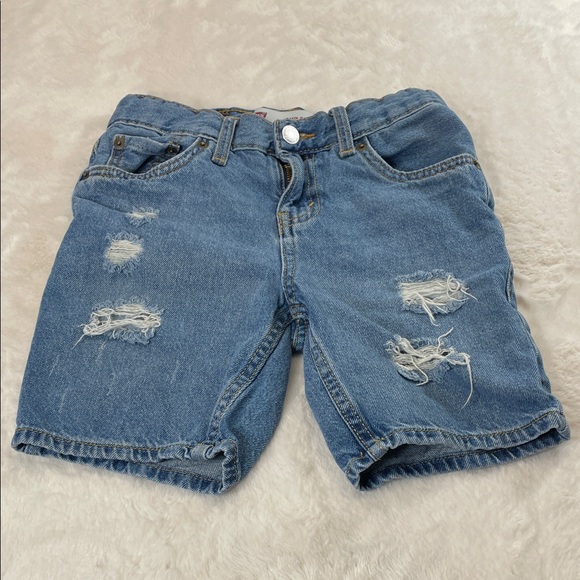 Levi's Boy’s Distressed Blue Denim Shorts size 8 - Picture 1 of 5